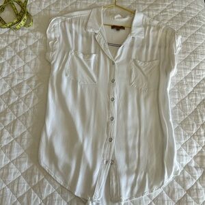 Jachs Girlfriend button down tee